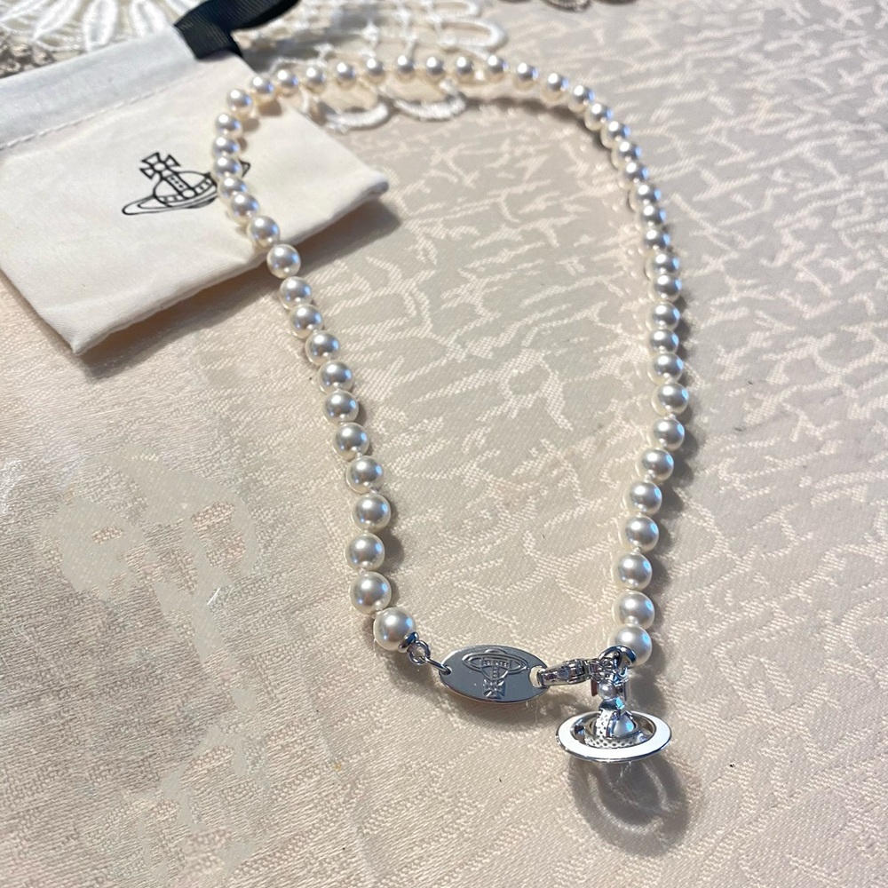 Vivienne Westwood Pearl necklace
